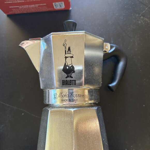 New! Bialetti Moka Stovetop Espresso Maker, 4-Cup - Picture 10 of 12